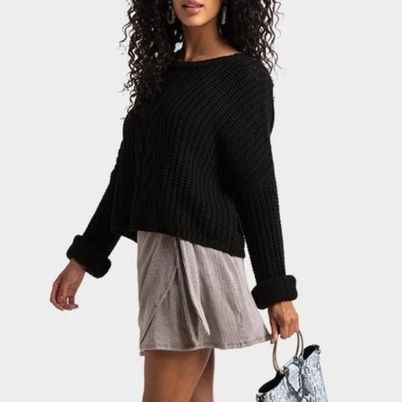 Francesca's Cable Knit Sweater - Picture 1 of 6